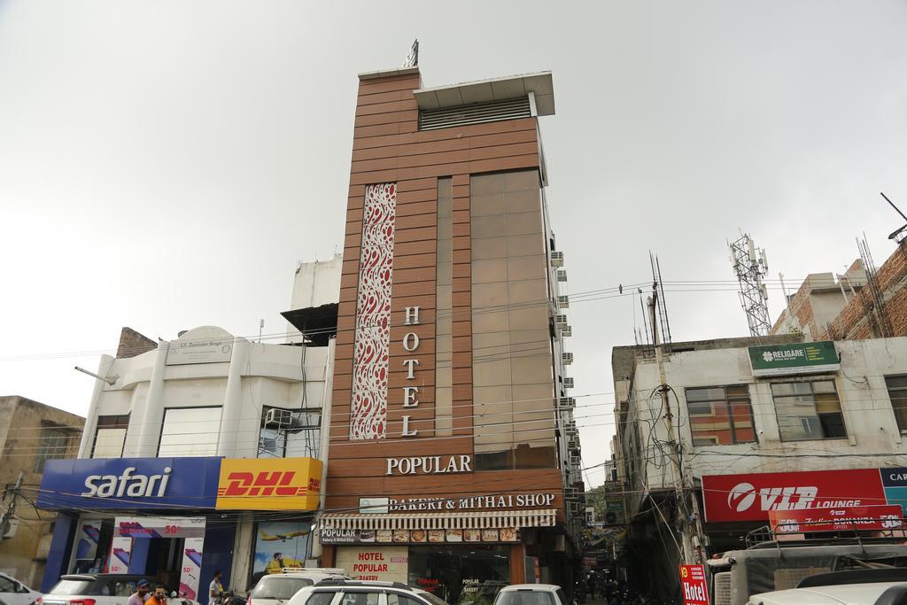 Hotel Popular Amritsar Exteriör bild